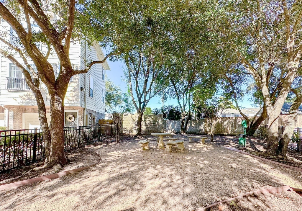 3001 Murworth Drive - Photo 42