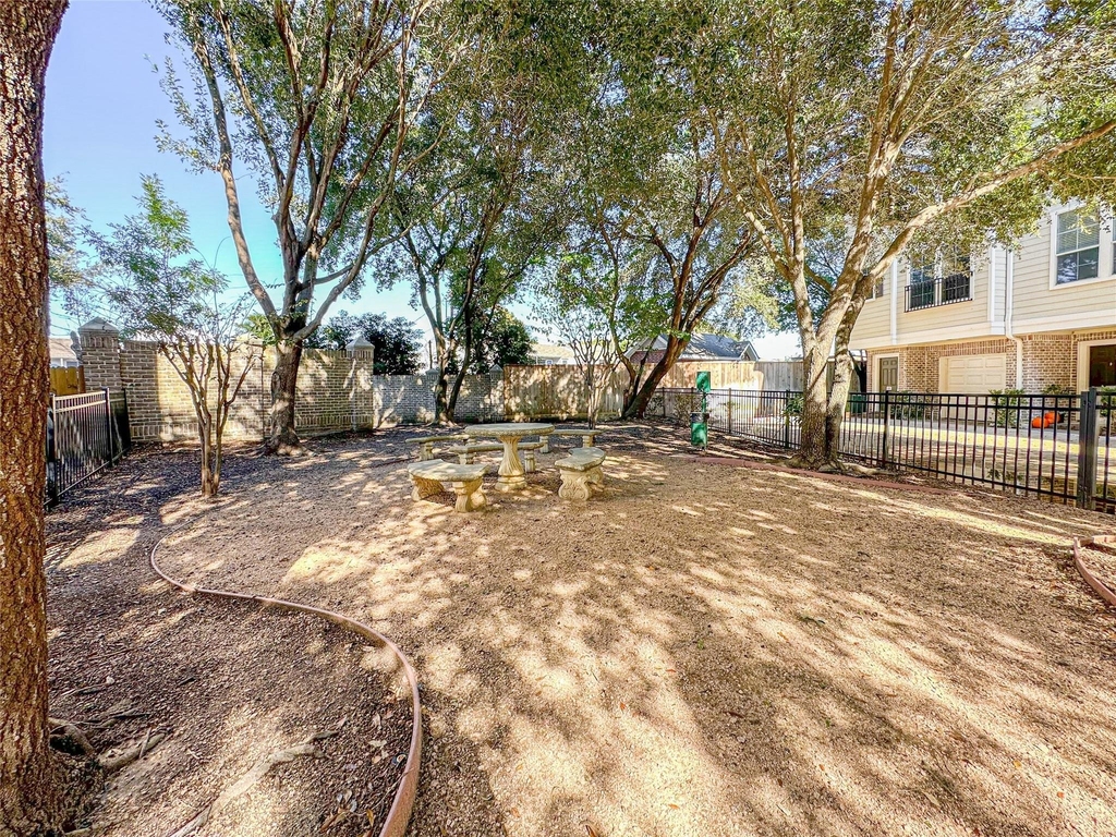 3001 Murworth Drive - Photo 43