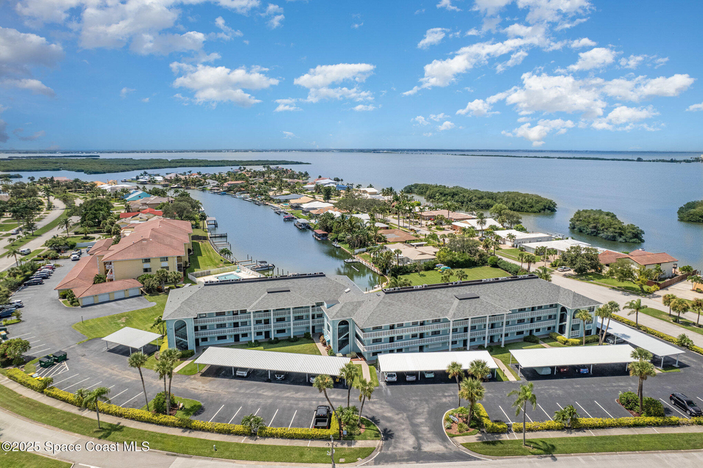 1999 S Banana River Boulevard - Photo 0