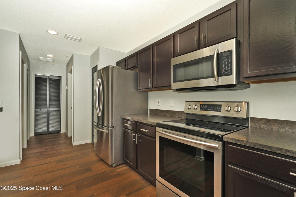4117 Meander Place - Photo 7
