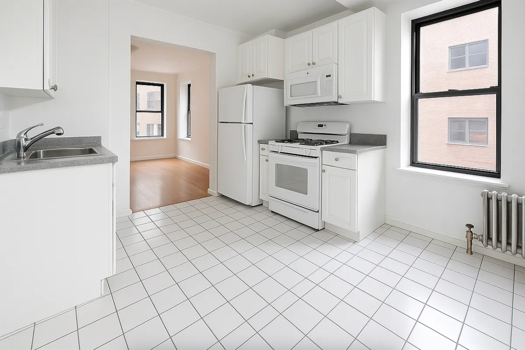 East 38th Street - Photo 1
