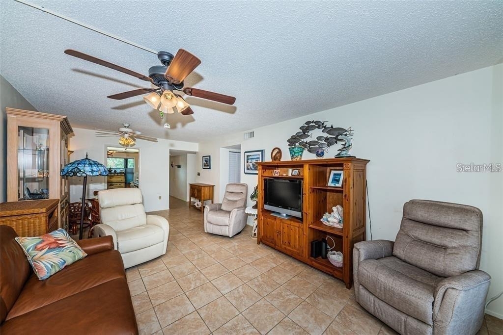 1324 Pasadena Avenue S - Photo 11