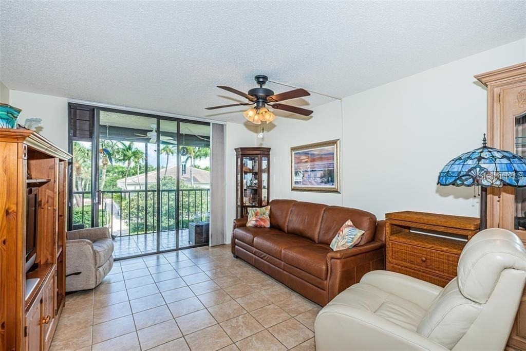 1324 Pasadena Avenue S - Photo 8