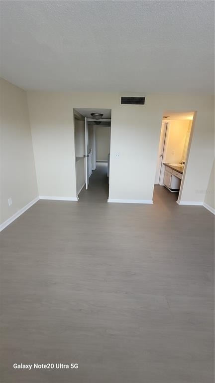 122 N Kings Avenue - Photo 9