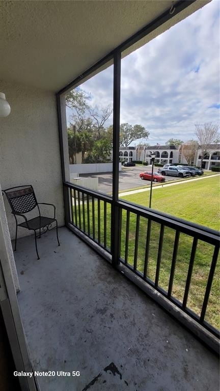 122 N Kings Avenue - Photo 4