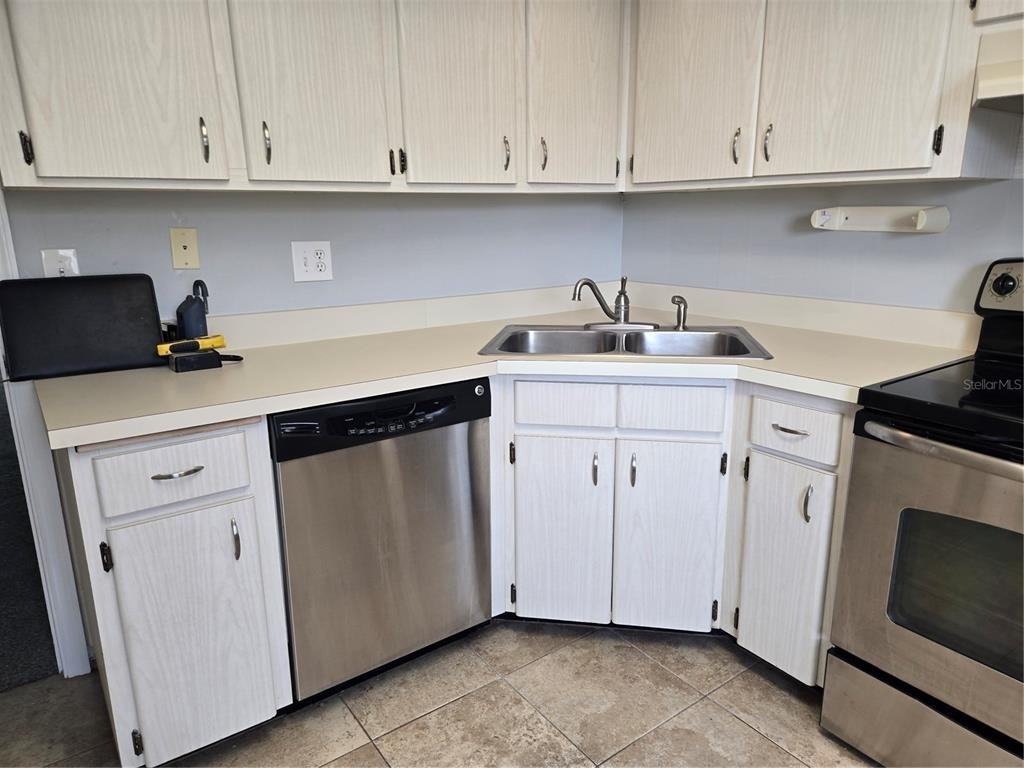10342 Carrollwood Lane - Photo 5