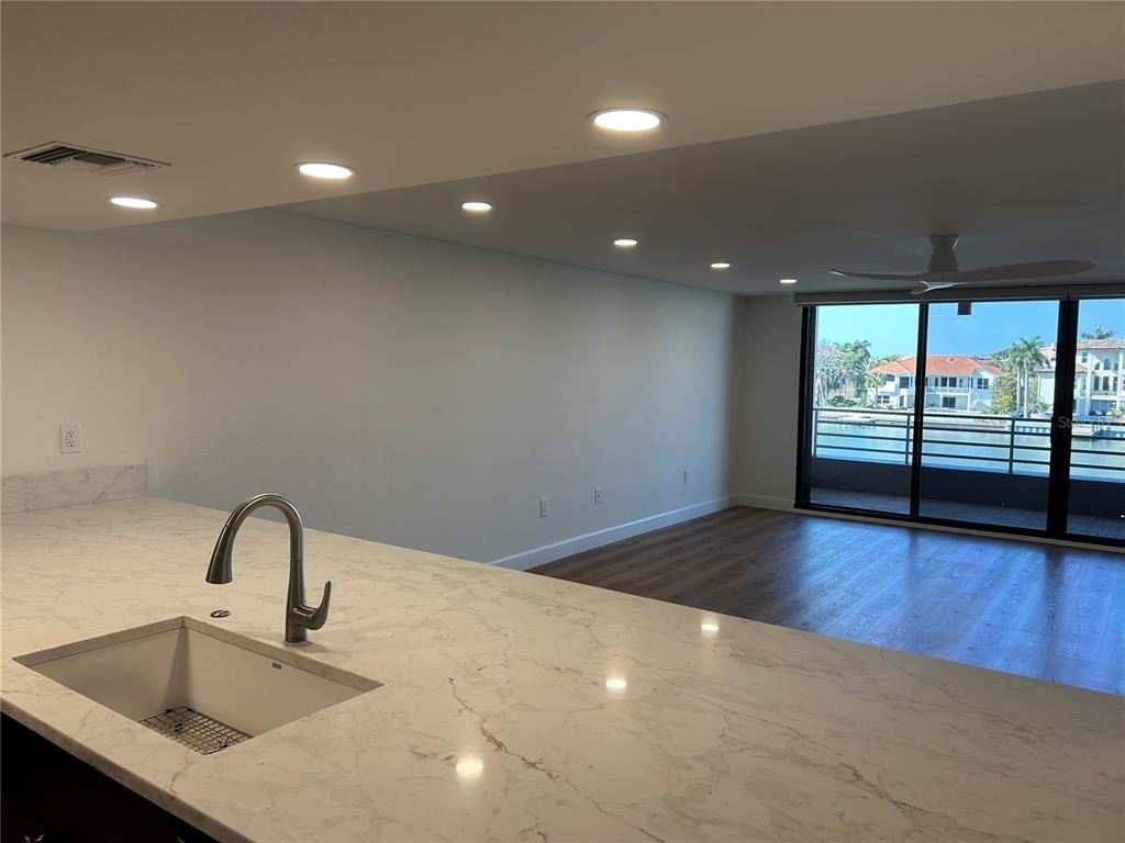 6260 Kipps Colony Court - Photo 5