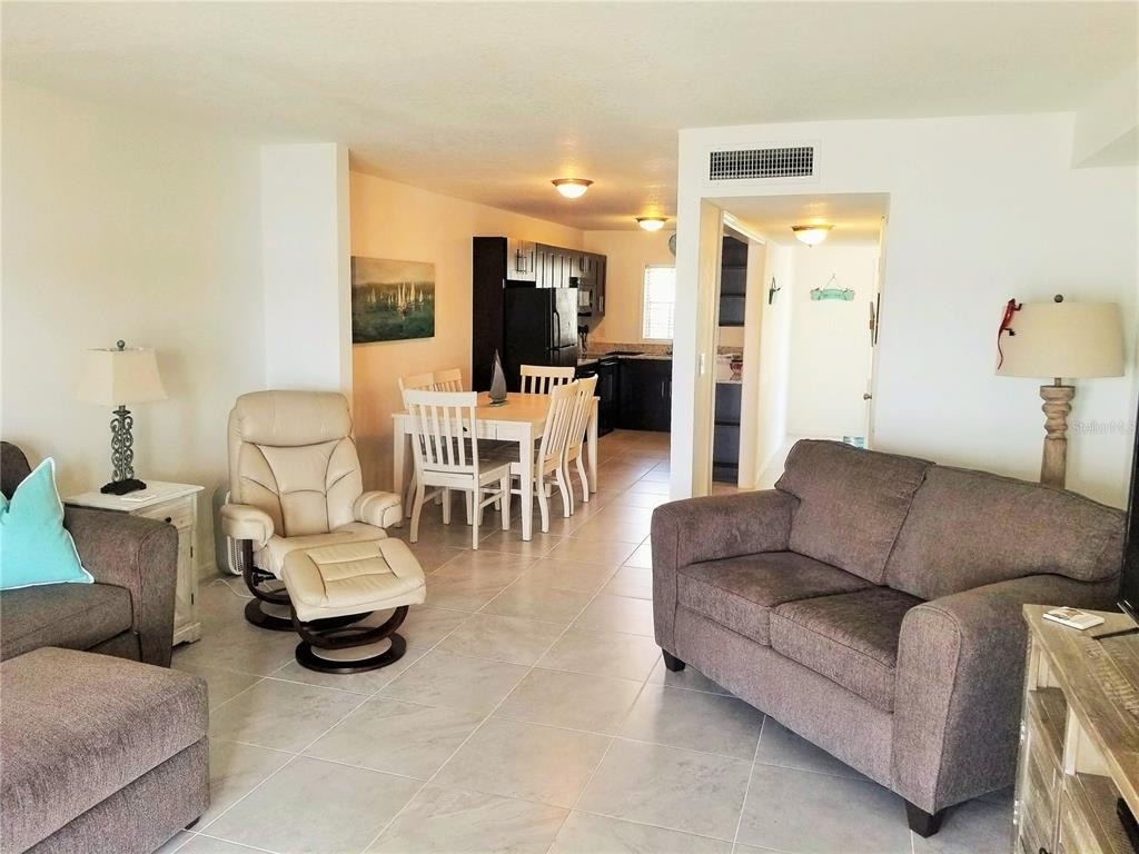 169 Pompano Drive Se - Photo 5