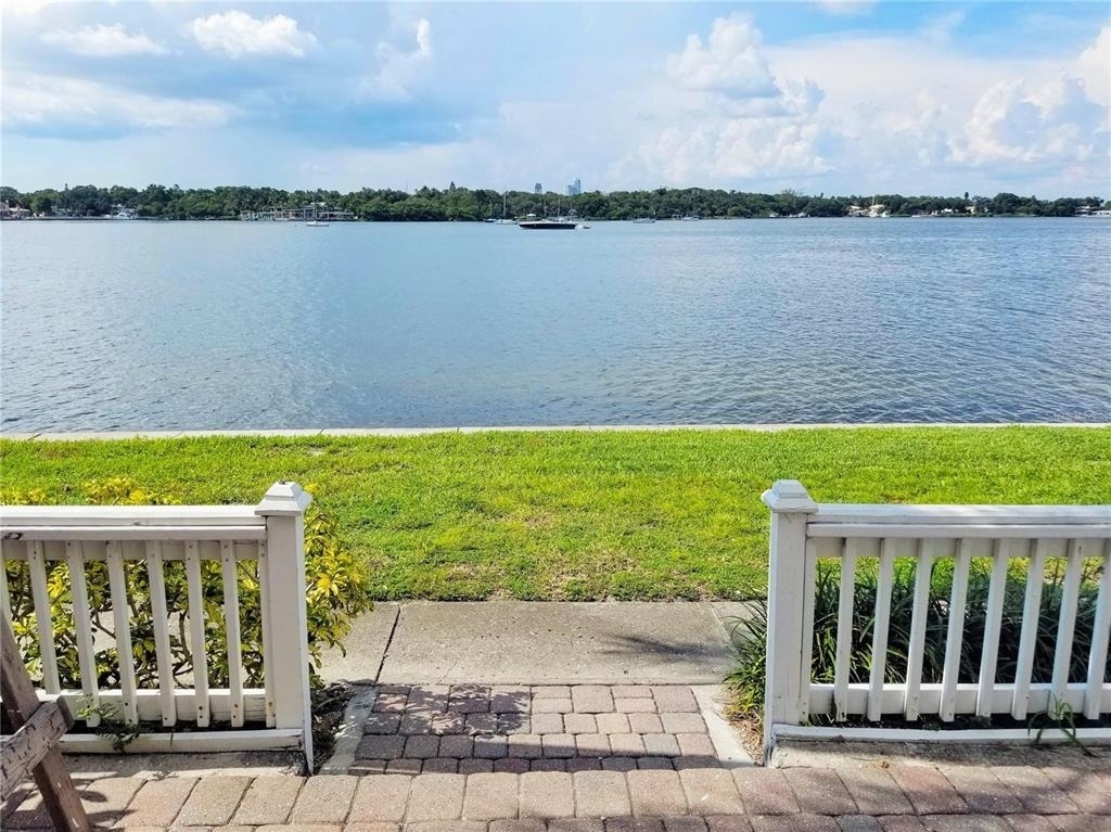 169 Pompano Drive Se - Photo 20