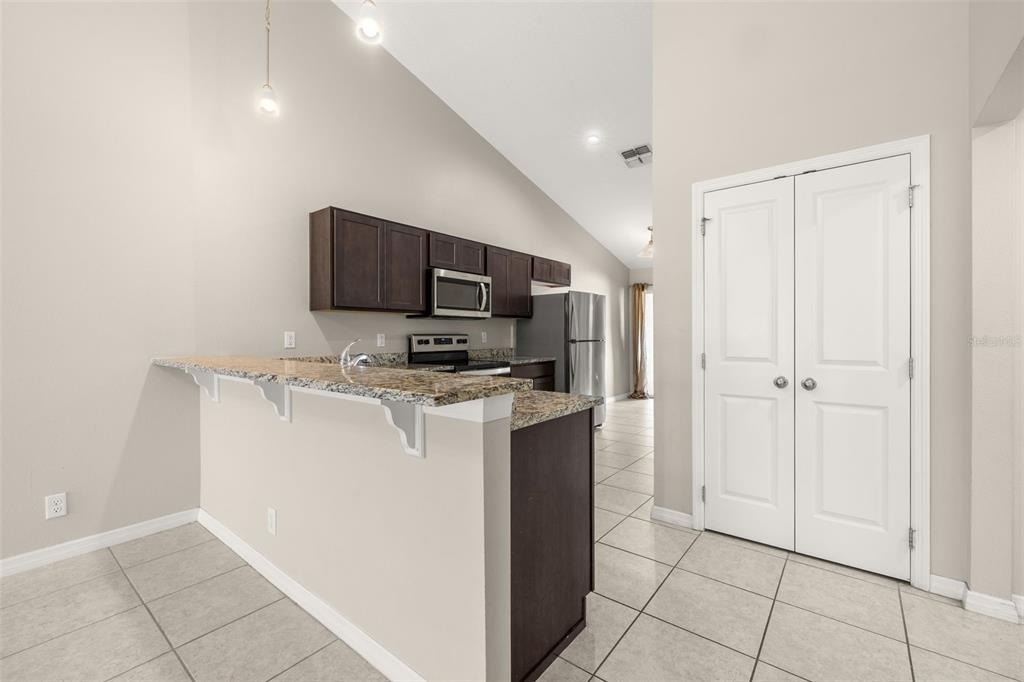 284 Reese Court - Photo 8