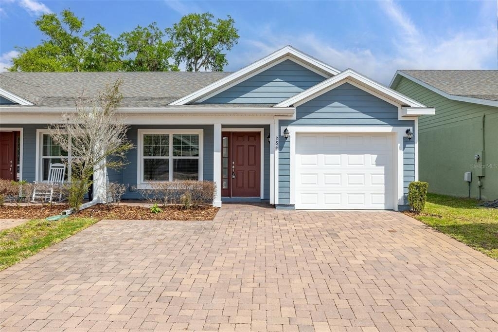 284 Reese Court - Photo 0