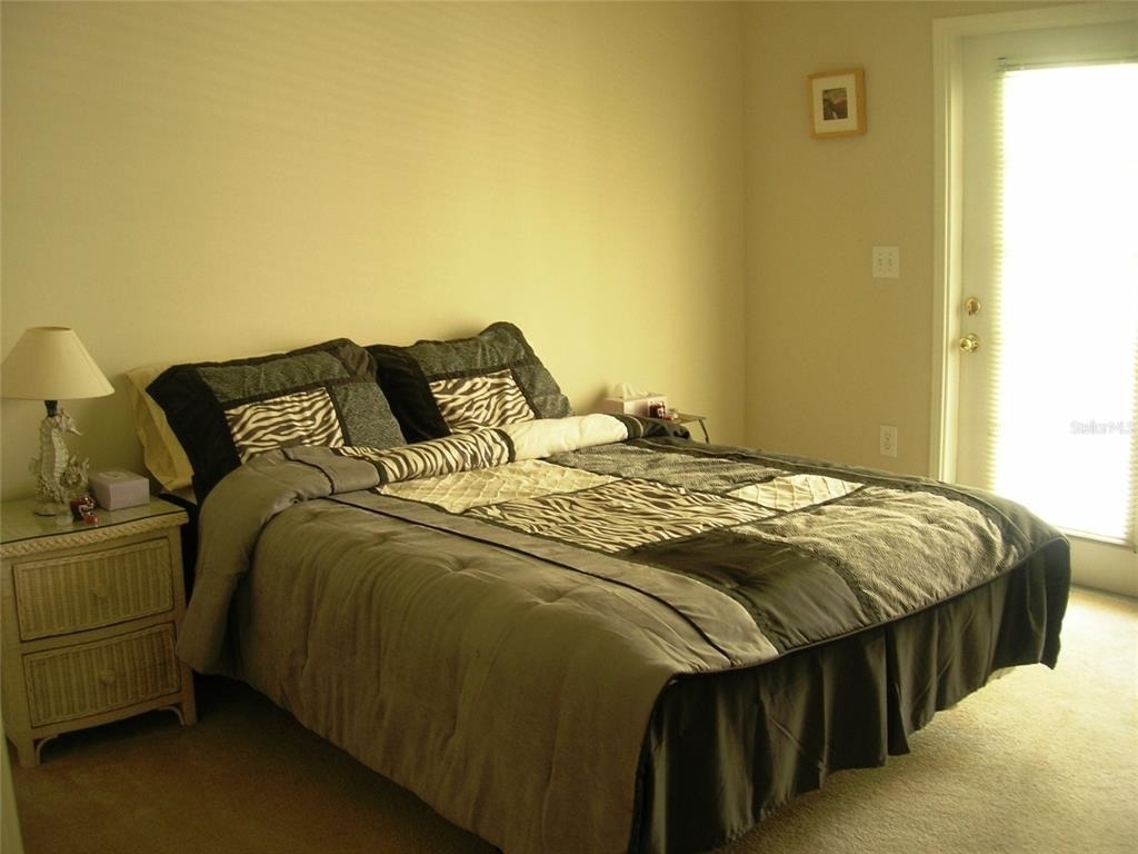 571 Water Street - Photo 4