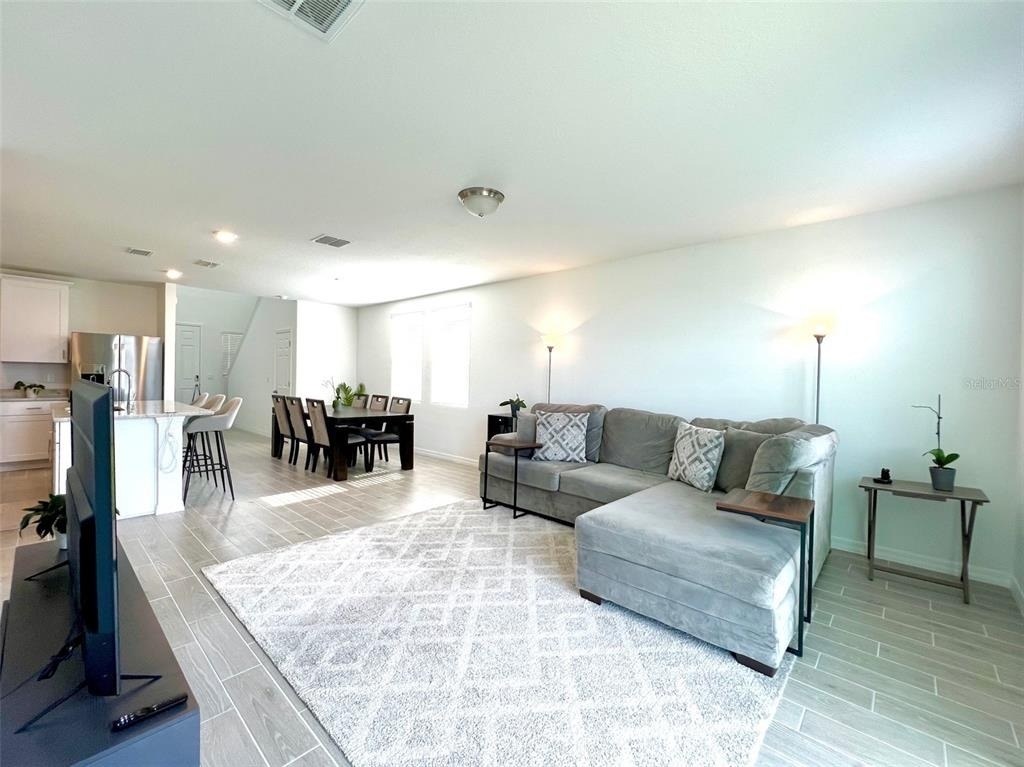 1462 Sea Glass Road - Photo 3