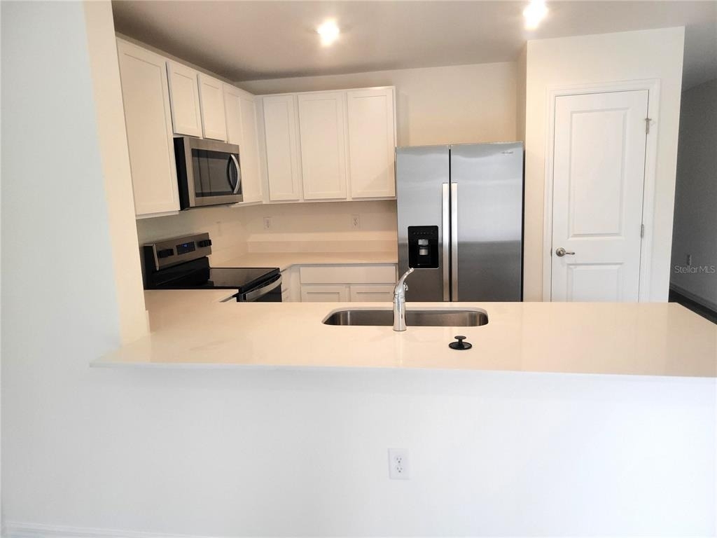 6534 Sw 82nd Loop - Photo 4