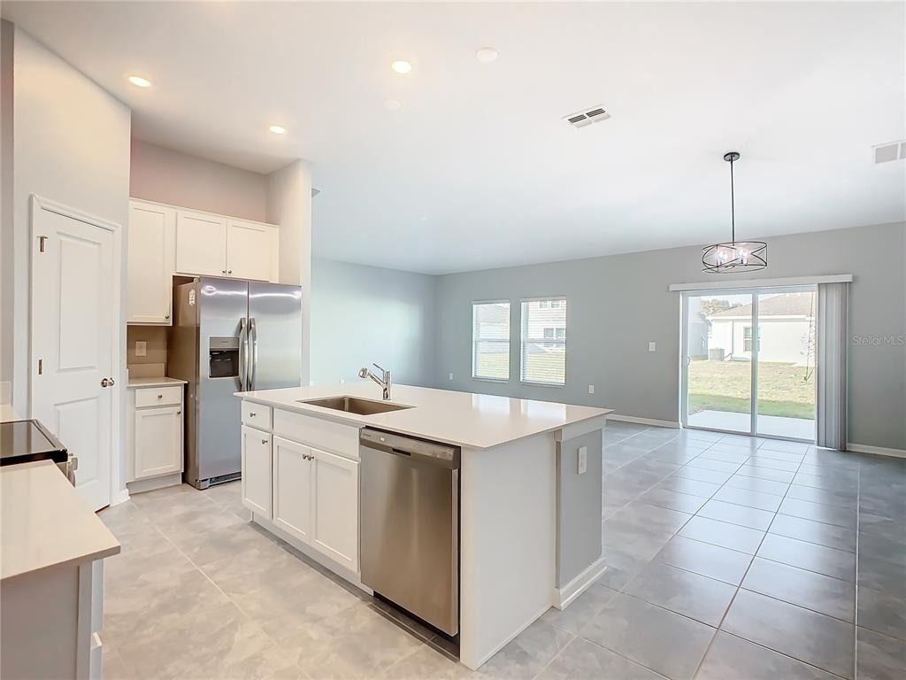 1033 Holden Way - Photo 7
