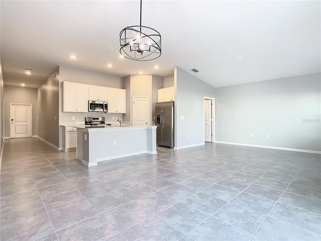 1033 Holden Way - Photo 3