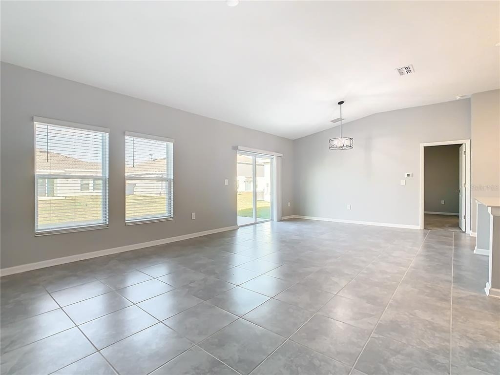 1033 Holden Way - Photo 16