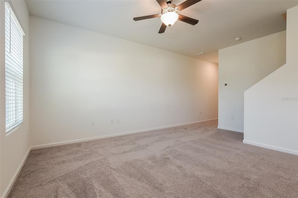 2042 Hemingway Circle - Photo 3