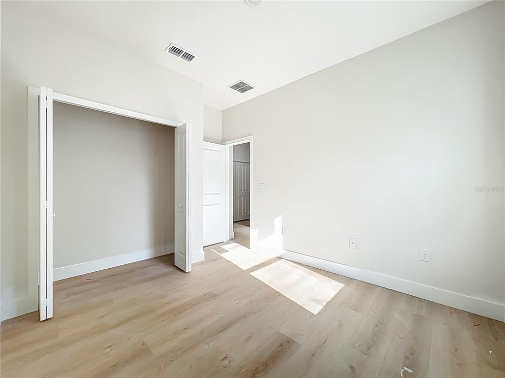 356 W 4th Street - Photo 20