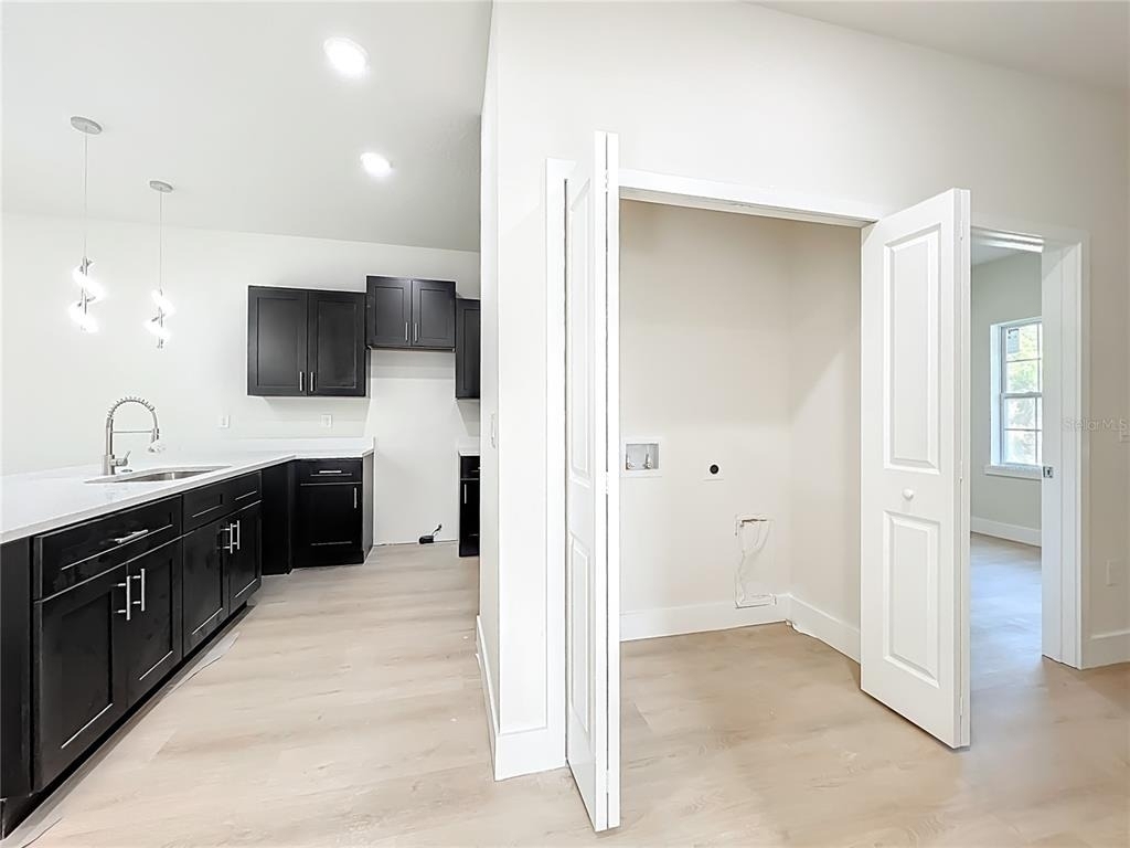 356 W 4th Street - Photo 7