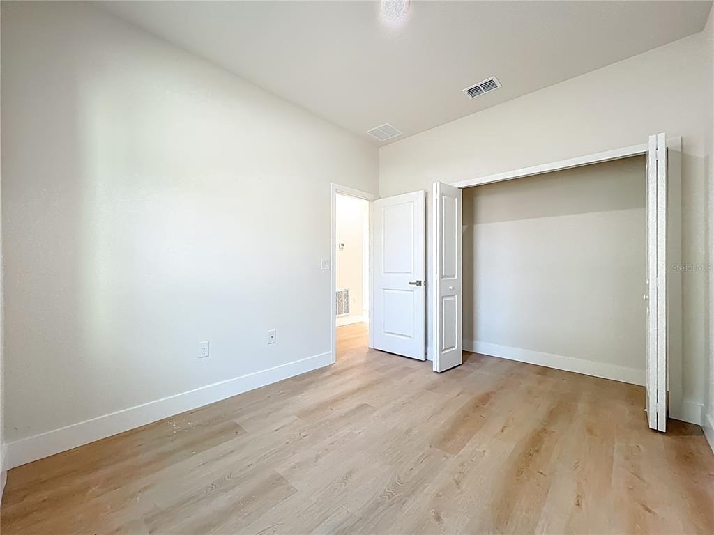 356 W 4th Street - Photo 18