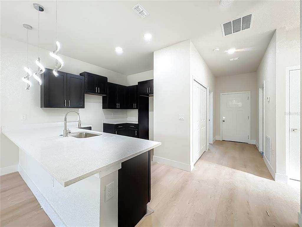 356 W 4th Street - Photo 13