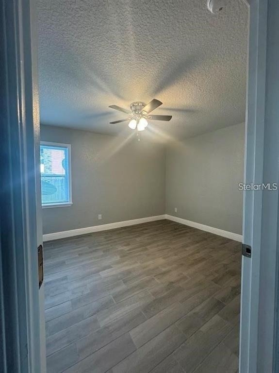 1916 Verano Drive - Photo 7