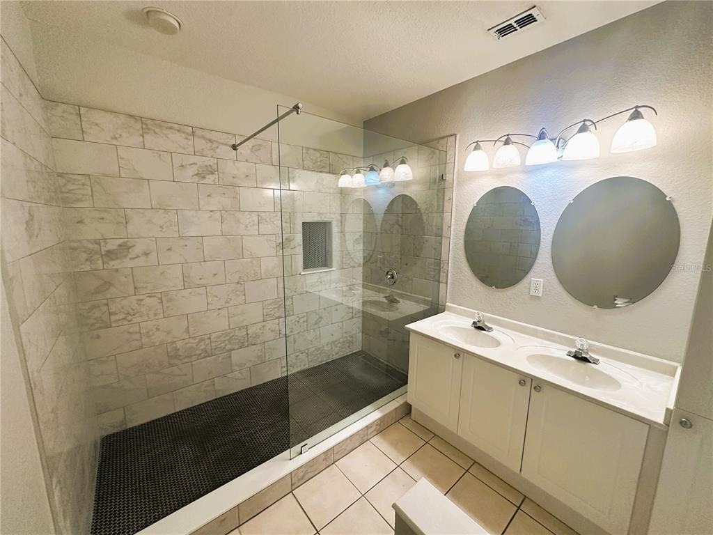 2525 Lancien Court - Photo 7