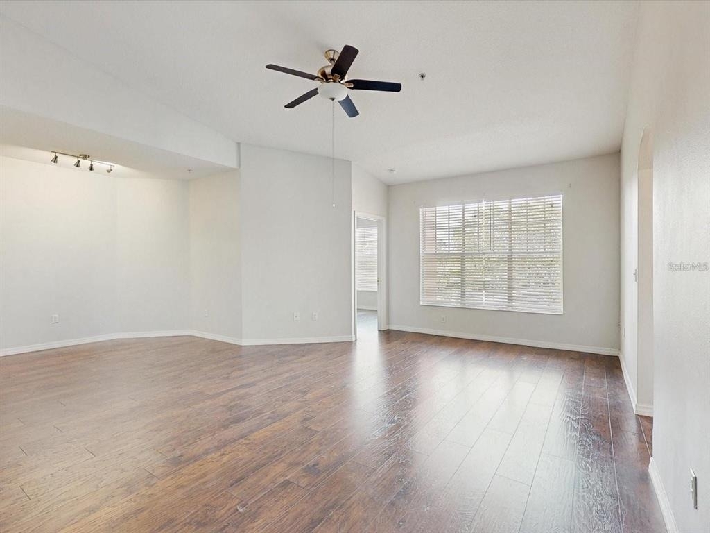 5578 Metrowest Boulevard - Photo 3