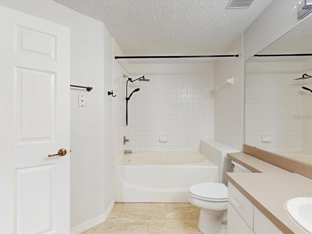 5578 Metrowest Boulevard - Photo 10