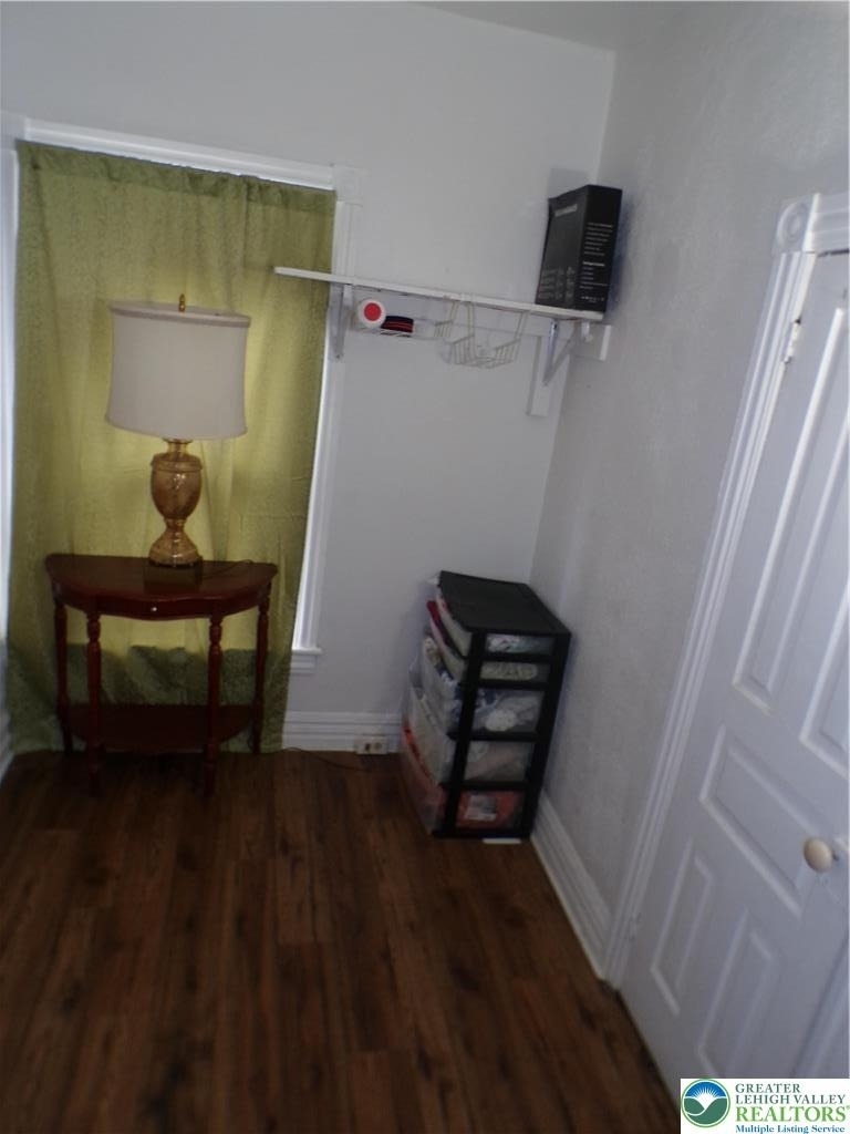 111 Ridge Avenue - Photo 8