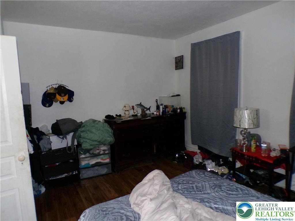 111 Ridge Avenue - Photo 5