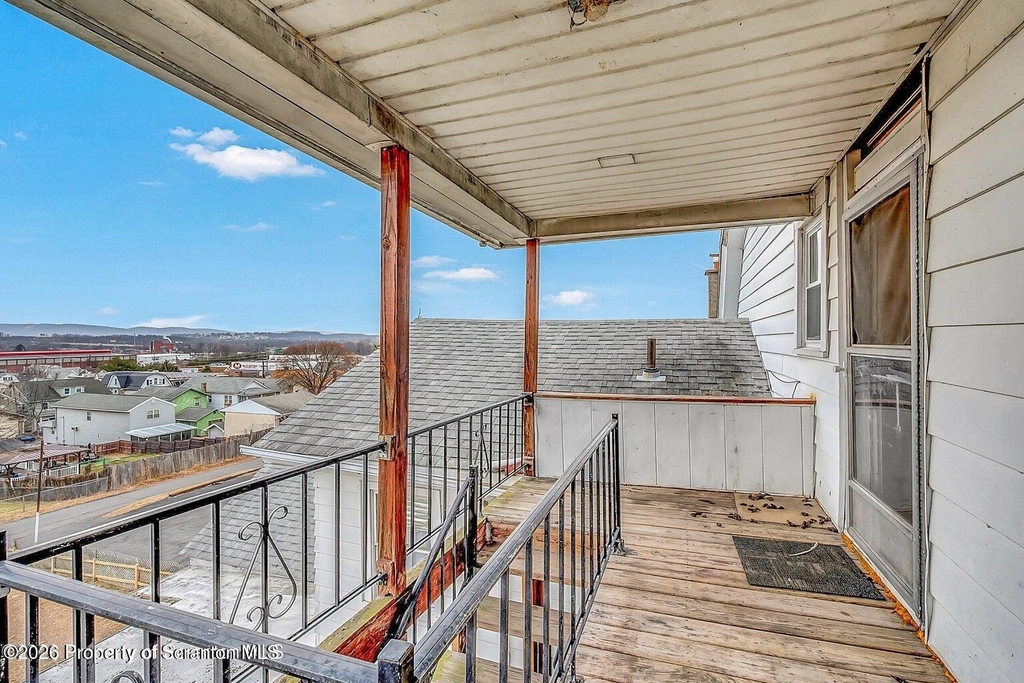402 Scott Street - Photo 10