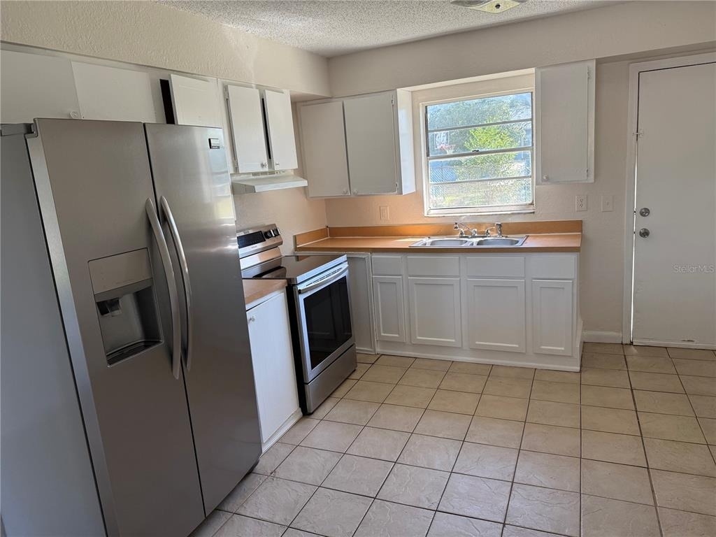 2109 N 13th Street - Photo 1