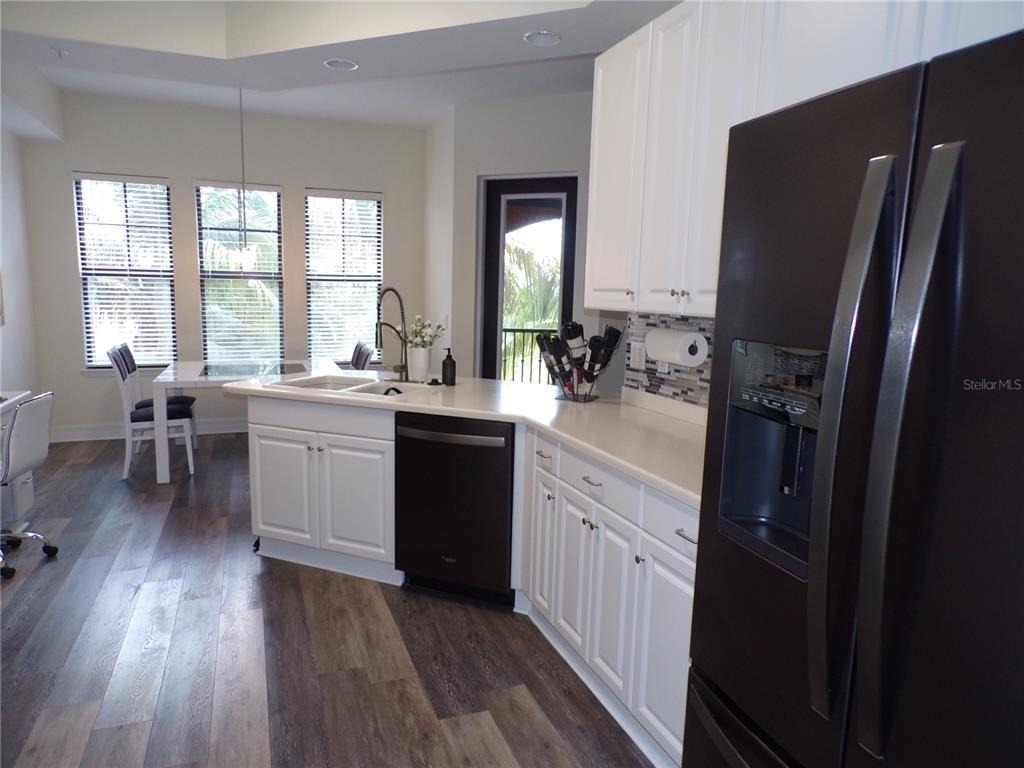 98 Vivante Boulevard - Photo 11
