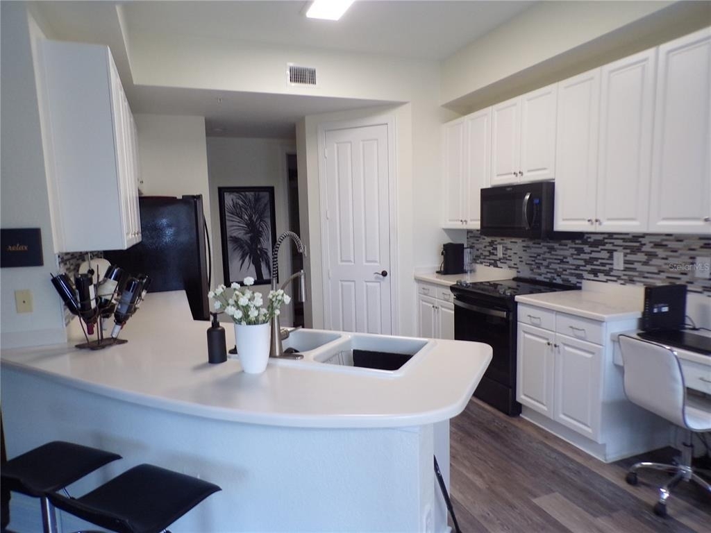 98 Vivante Boulevard - Photo 2