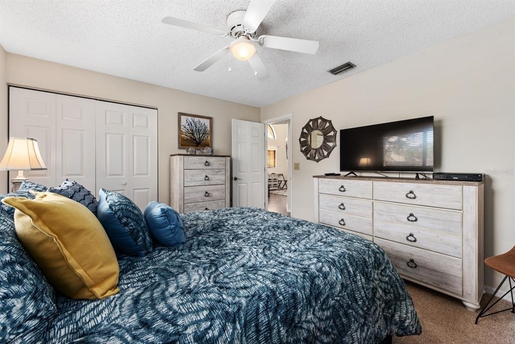 5656 Ashton Lake Drive - Photo 8