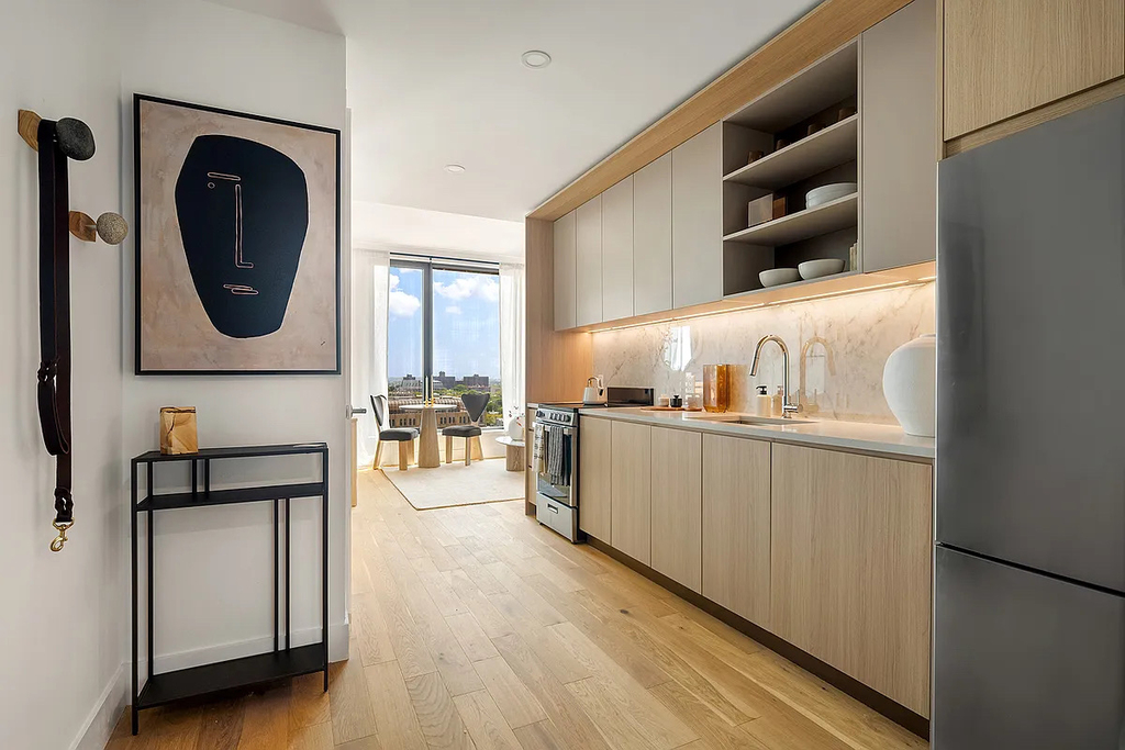 20 Rockwell Place - Photo 1