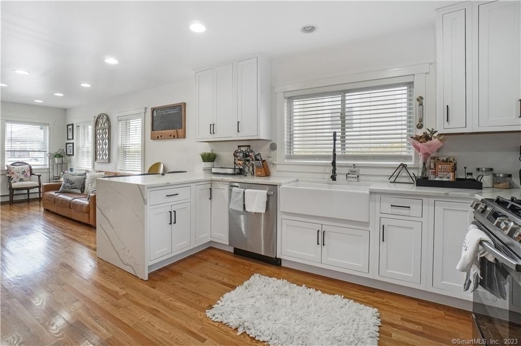 120 Englewood Avenue - Photo 4