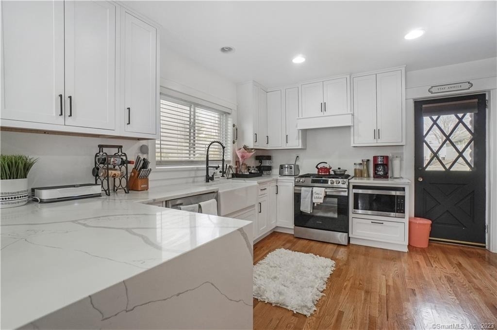 120 Englewood Avenue - Photo 8