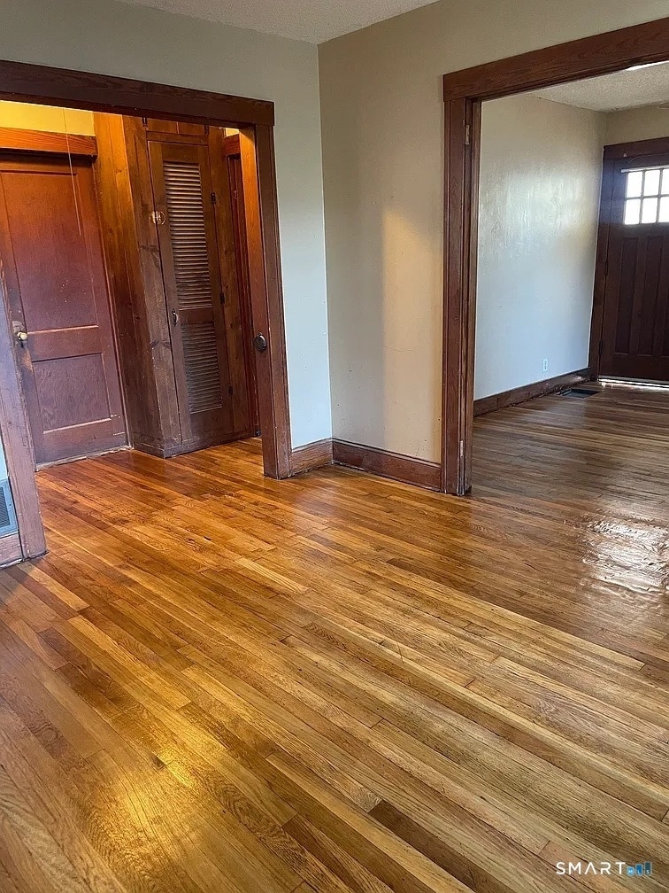 88 Walnut Street - Photo 4