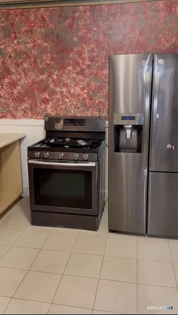 88 Walnut Street - Photo 7