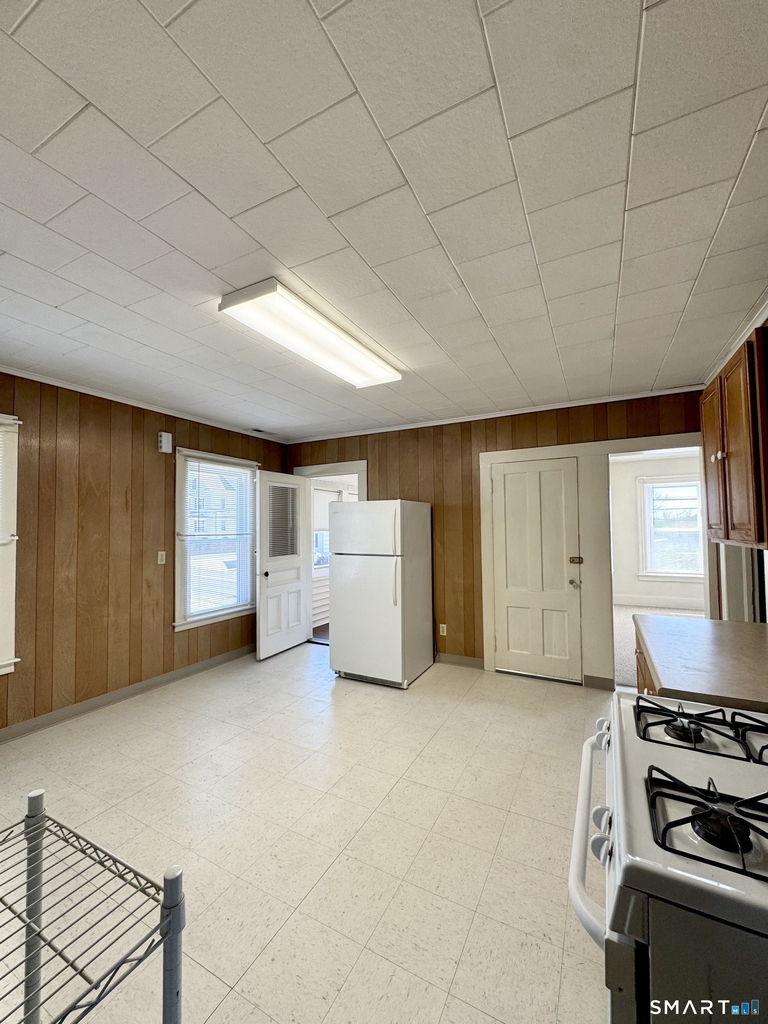 254 Ward Street - Photo 10