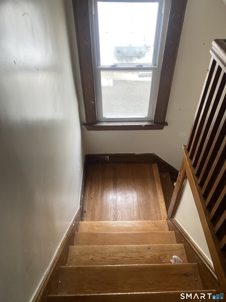 454 Summit Street - Photo 0