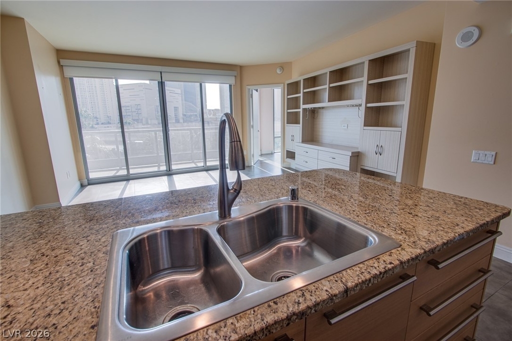 222 Karen Avenue - Photo 9