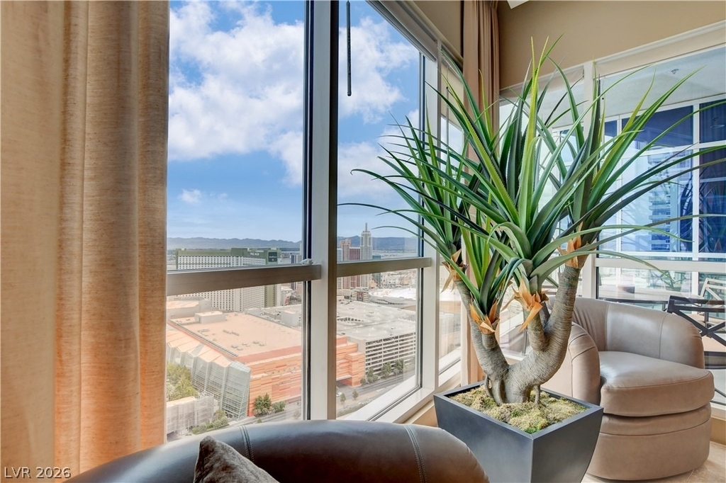 4575 Dean Martin Drive - Photo 15