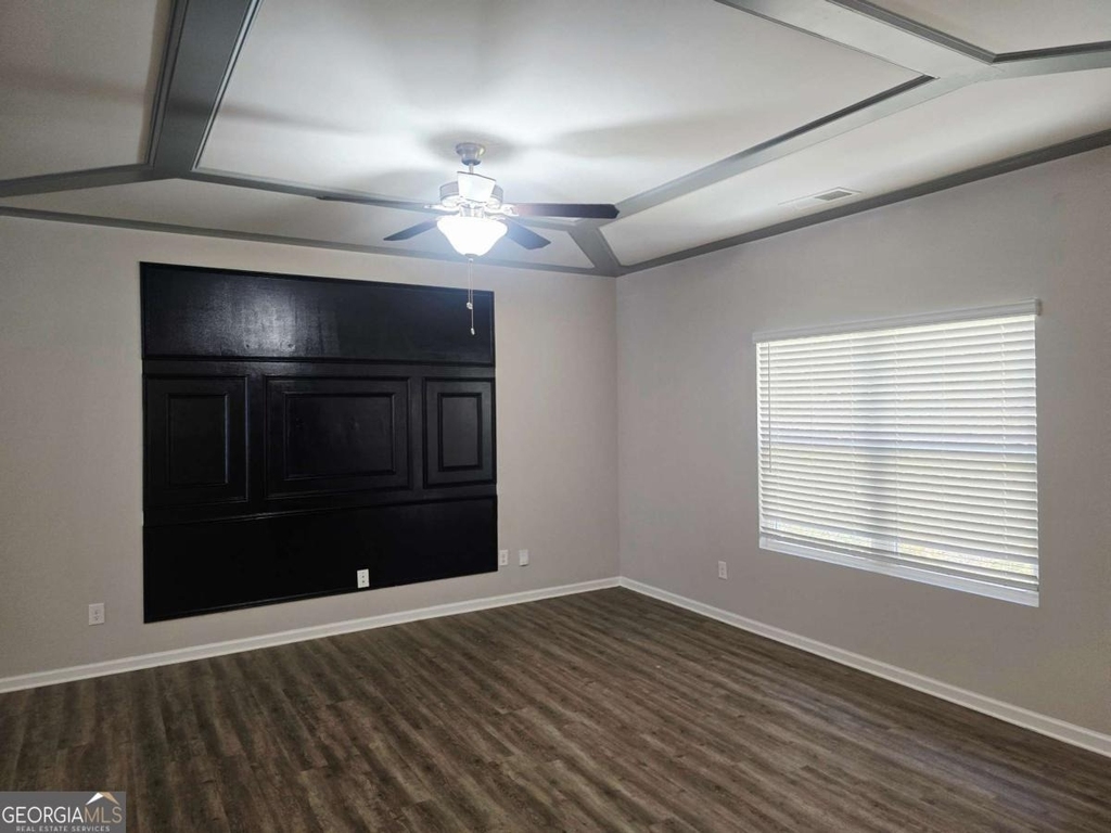 213 N Fortune Way - Photo 4