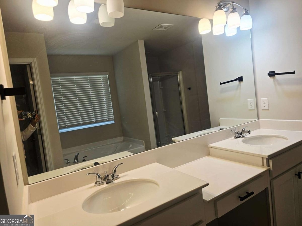 213 N Fortune Way - Photo 17