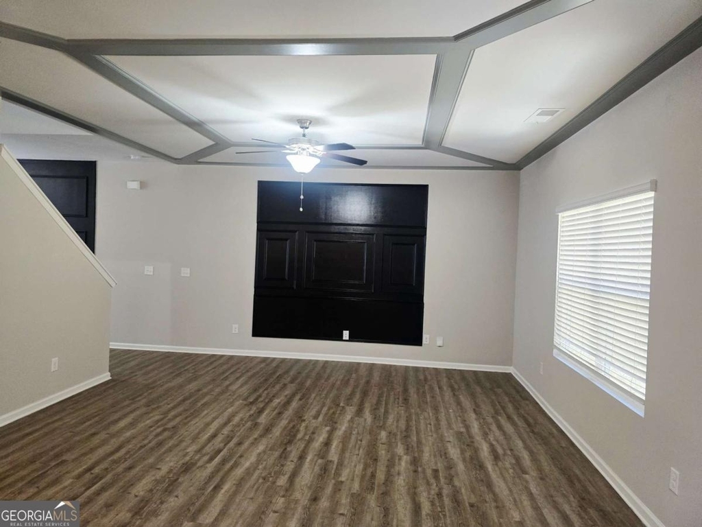 213 N Fortune Way - Photo 2
