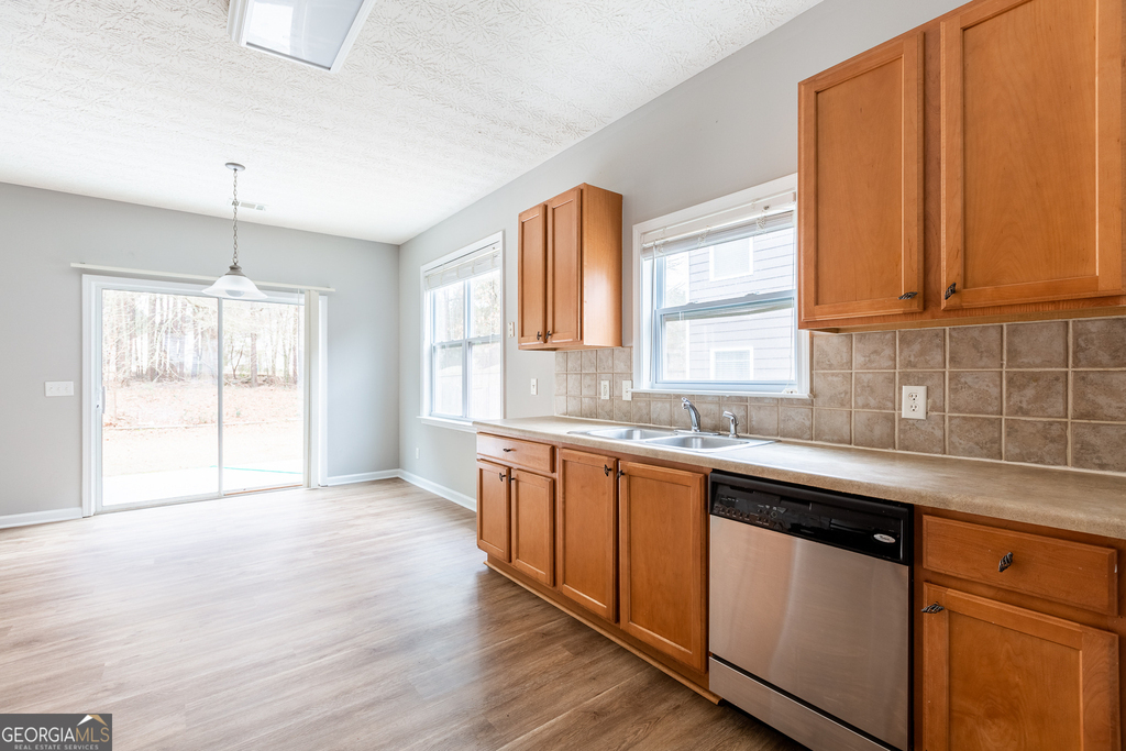 3290 Cooper Woods Drive - Photo 5